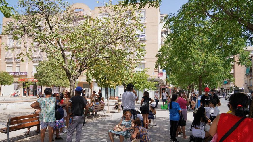 Granada retoma poco a poco la normalidad sin daños estructurales graves tras encadenar una noche de seísmos