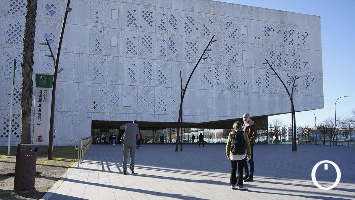 La Fiscalía alerta de más denuncias contra ayuntamientos de Córdoba por gestión económica y contratos públicos