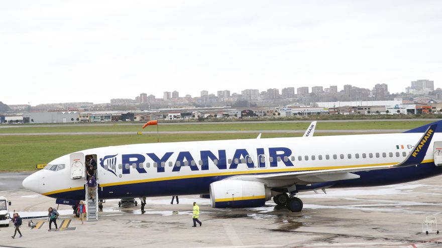 La Audiencia Nacional condena a Ryanair a revertir los recortes salariales a 1.500 trabajadores