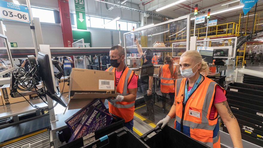 Desconvocan las protestas en apoyo al empleado accidentado que Amazon envió solo y en taxi al hospital