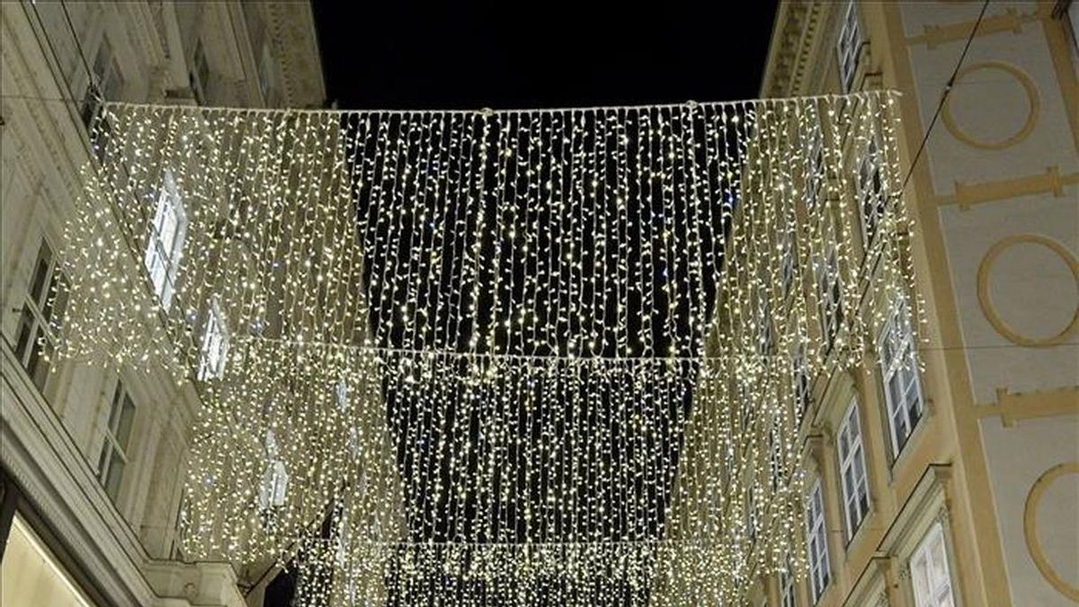 Foto de archivo de iluminación navideña