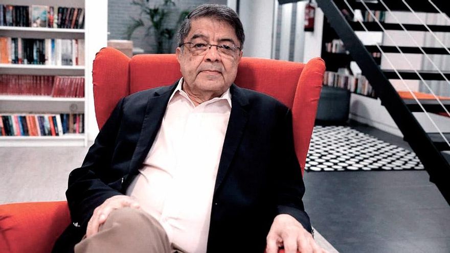 Más de 200 personalidades de la cultura, el periodismo y la política apoyan a Sergio Ramírez