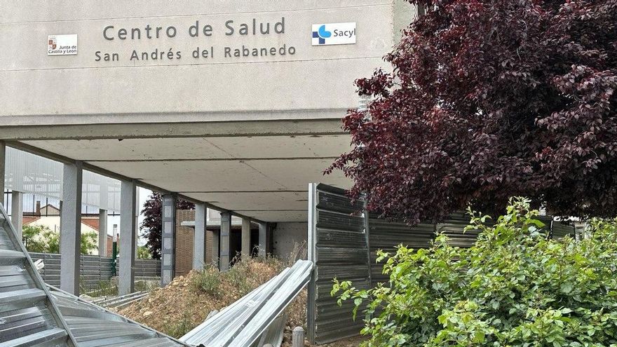 La Junta dilata hasta 2025 la gestión chapuza de las obras del centro de salud de Pinilla
