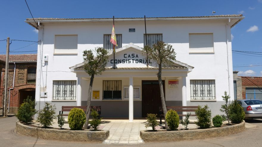 Ayuntamiento de Castrotierra.