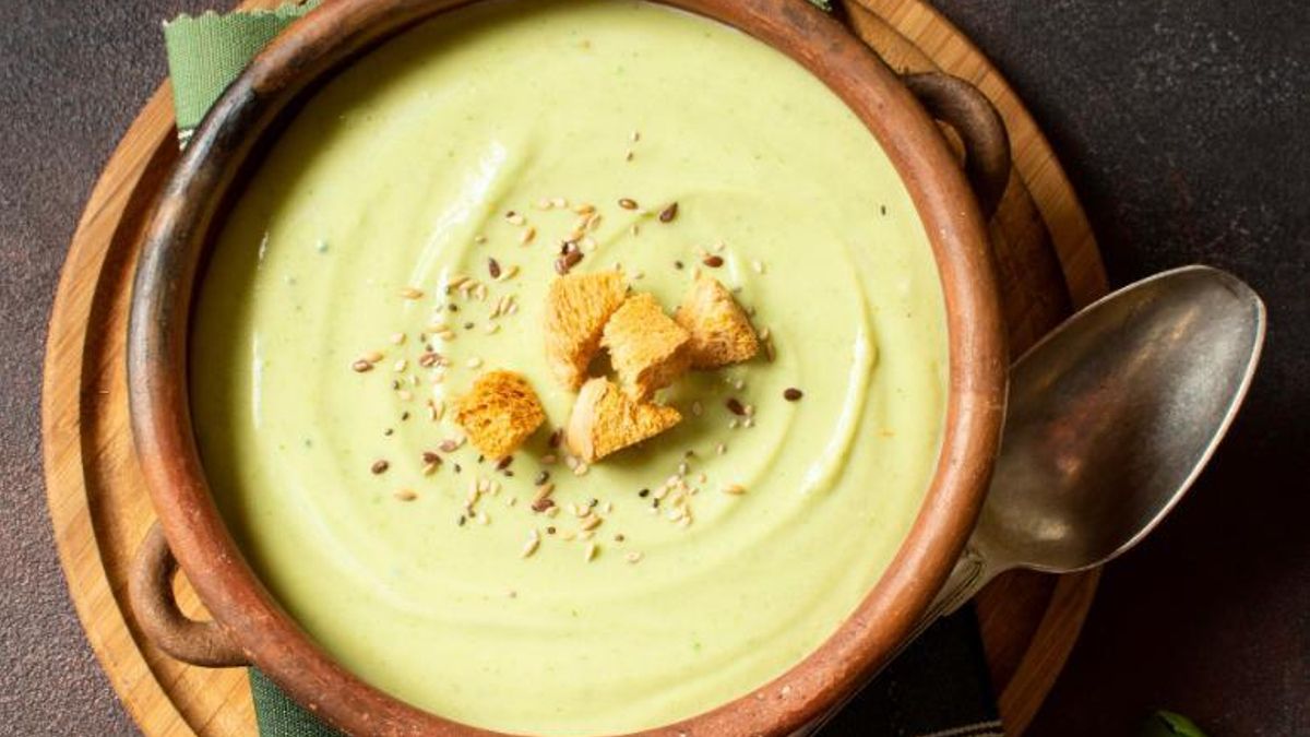 De primero, crema de calabacín.