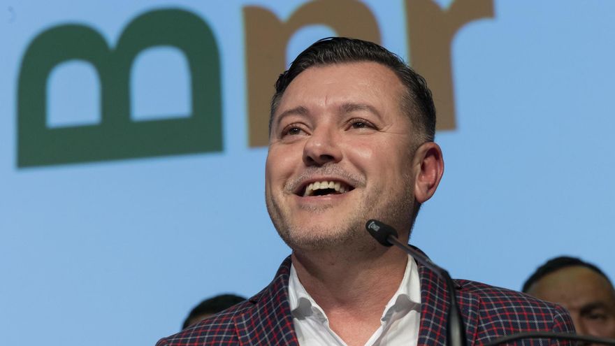 Teodoro Sosa defiende que el nuevo partido con escindidos de NC representa "una ola imparable" y apela a la unidad