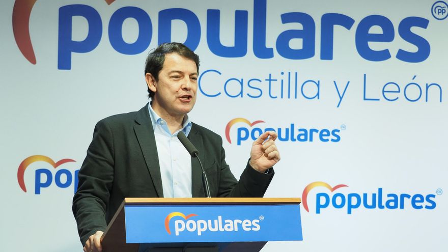 El presidente del PP en funciones de la Junta de Castilla y León, Alfonso Fernández Mañueco, interviene en la clausura de la Junta Directiva Autonómica del Partido Popular de Castilla y León