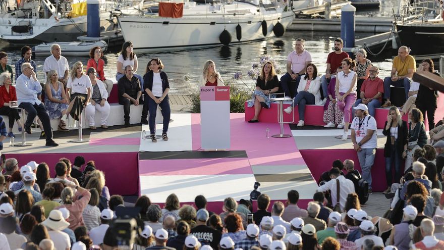 La candidata a la Presidencia del Gobierno por Sumar, Yolanda Díaz, durante el acto de inicio de campaña