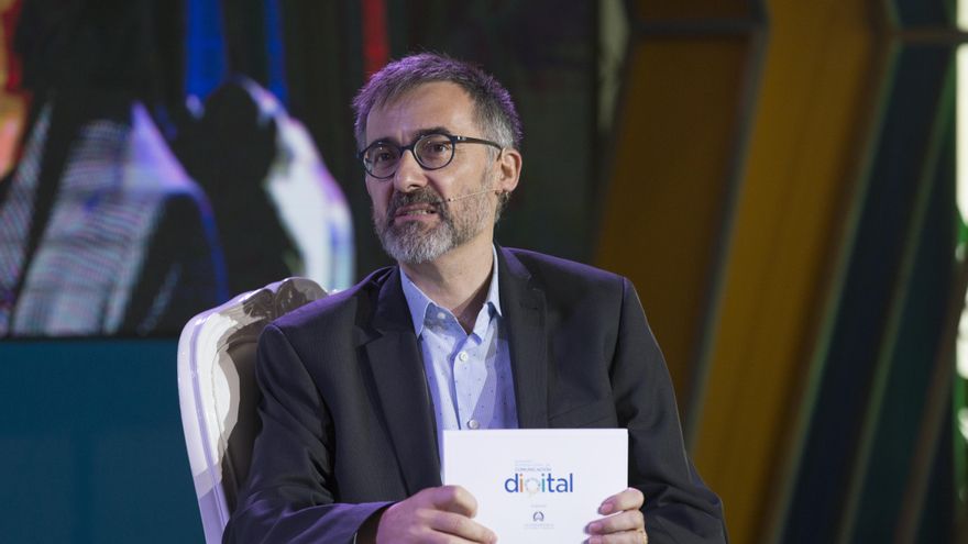 Milei acusa de "traición" a alcalde de Buenos Aires por contratar a catalán Gutiérrez Rubí