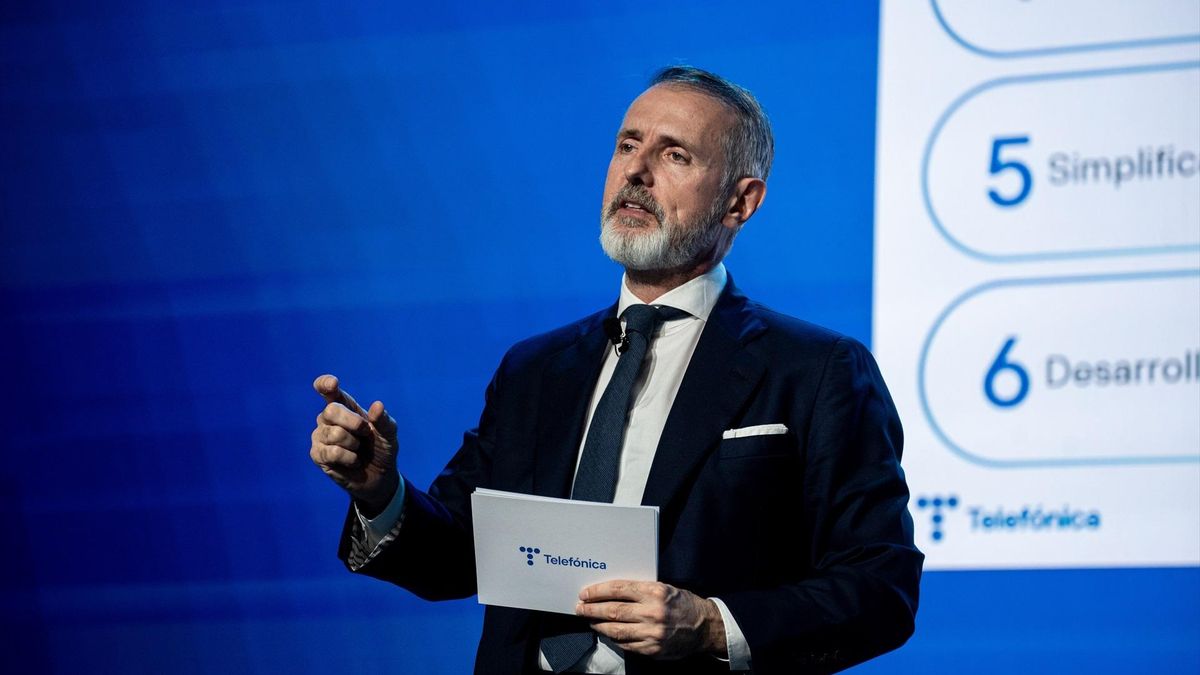 El presidente de Telefónica, Marc Murtra, cobró 5,2 millones, un 45% menos que Álvarez-Pallete en 2024