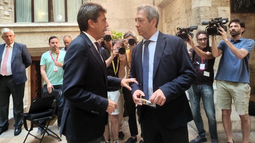 Carlos Mazón diseña un Gobierno valenciano con excargos de Zaplana y una exlíder de Ciudadanos como portavoz