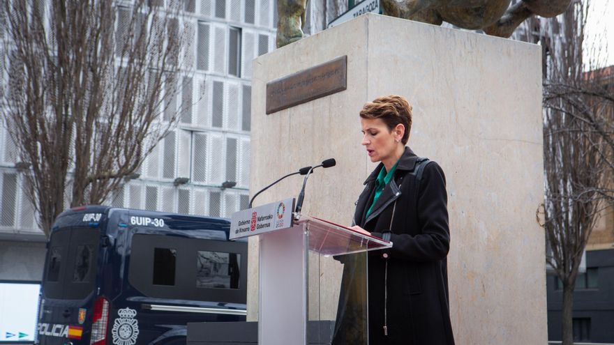 Navarra homenajea a las víctimas del terrorismo con la ausencia de UPN, PP y Ciudadanos