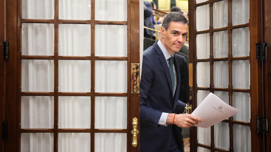 El presidente del Gobierno, Pedro Sánchez, durante una sesión de control al Gobierno, en el Congreso de los Diputados, a 11 de junio de 2025, en Madrid (España). El presidente del Gobierno asiste a su primera sesión de control en el Congreso desde el pasa