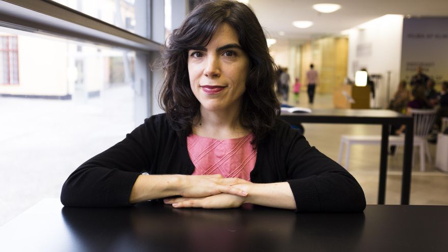 Isol y el desafío de ilustrar a Julio Cortázar en pandemia: “Cuando sos más grande no sentís tan lejanas sus zonas oscuras”