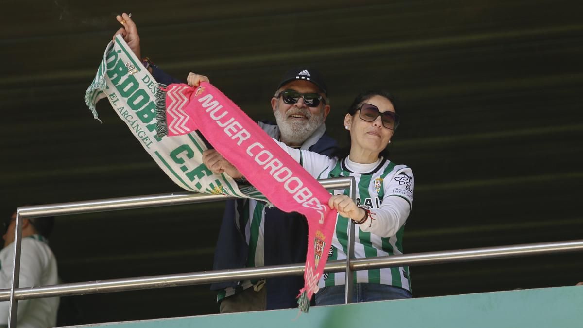 Grada Blanquiverde del Córdoba CF - CD Leganés