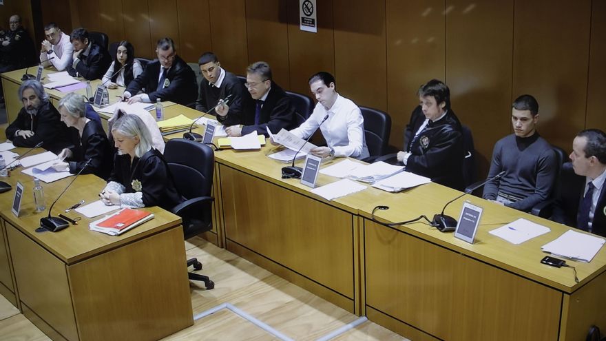 Las defensas de los acusados de matar a Samuel niegan la existencia de una manada que lo persiguió por motivos homófobos