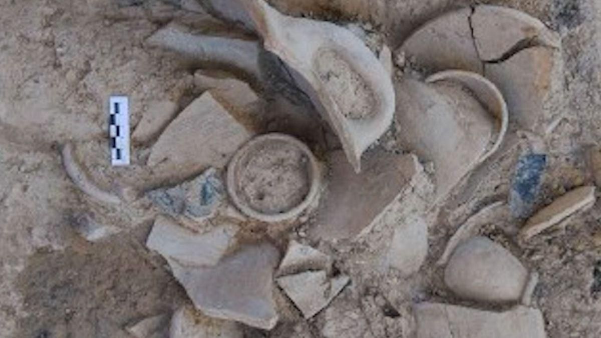 Descubren en Alicante una necrópolis ibérica con armas de guerra y un pebetero atribuido a la diosa Tanit