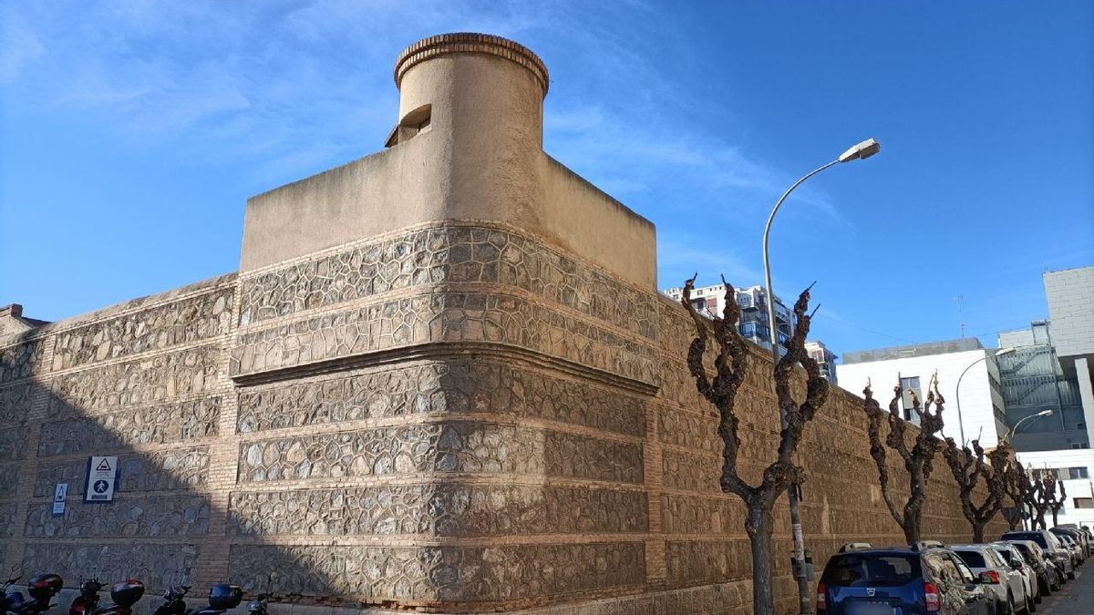 Vista de los muros carcelarios que se pretenden derribar en la Cárcel Vieja de Murcia