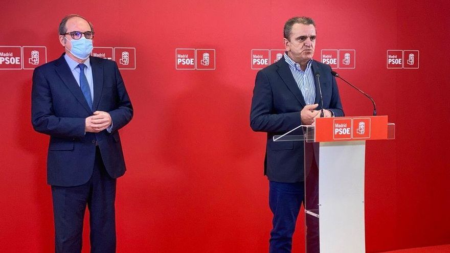 El delegaod del Gobierno en Madrid y secretario general del PSOE-M, José Manuel Franco, junto al ya candidato del PSOE a la Presidencia de la Comunidad de madird, Ángel Gabilondo.