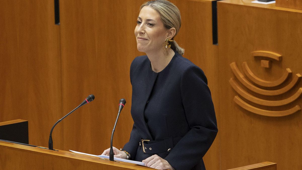 Extremadura se acerca a Semana Santa sin pacto de gobierno entre PP y Vox tras tres meses de pasión