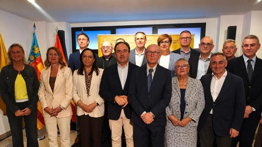 Las administraciones del PP riegan con 2,4 millones en tres años a AVA-ASAJA, su aliado en la agricultura valenciana