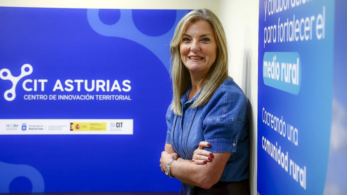 Graciela Blanco, en la oficina de CIT en Oviedo.