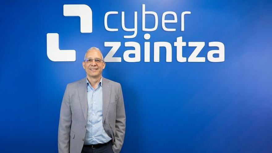 Javier Diéguez, director general de la Cyberzaintza: "El cibercrimen es la tercera economía del mundo"