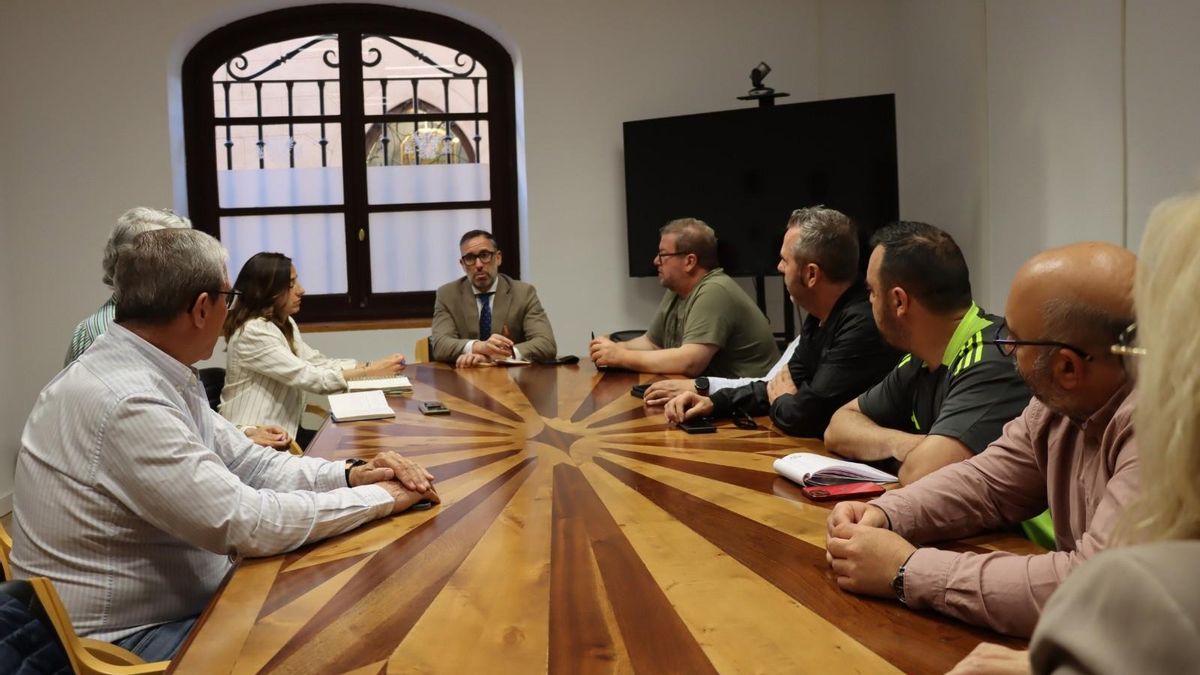 El Comité de Empresa de Unauto traslada al Ayuntamiento de Toledo y a la Policía Local diversas propuestas para mejorar el transporte urbano.