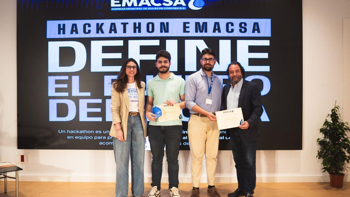 Emacsa culmina con 23 equipos y dos becas el evento 'Define el futuro del agua'