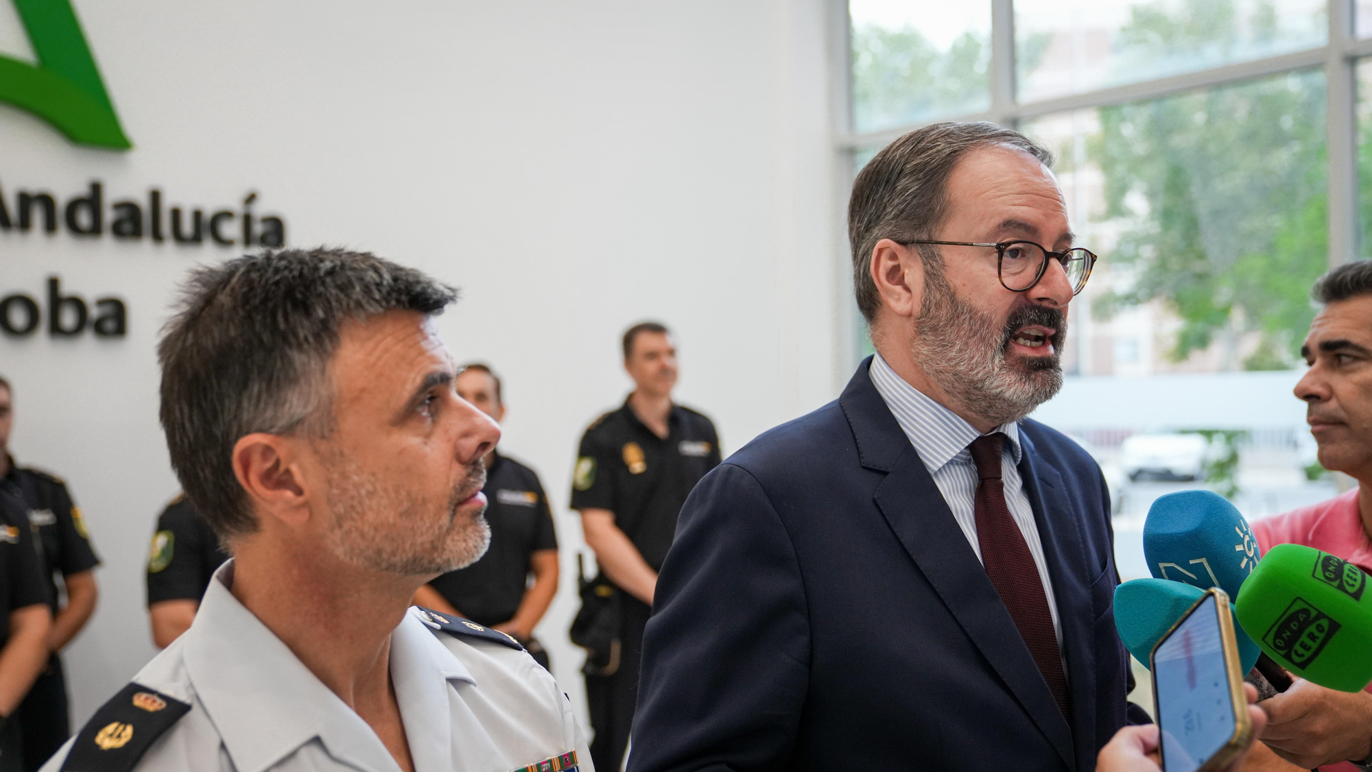 Adolfo Molina presenta los nuevos efectivos de la Unidad de Policía Adscrita
