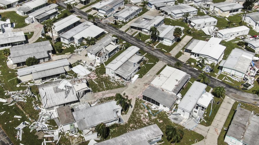 Vista del 1 de octubre de 2022 de los daños causados por el huracán Ian en Venice, Florida. Tannen Maury
