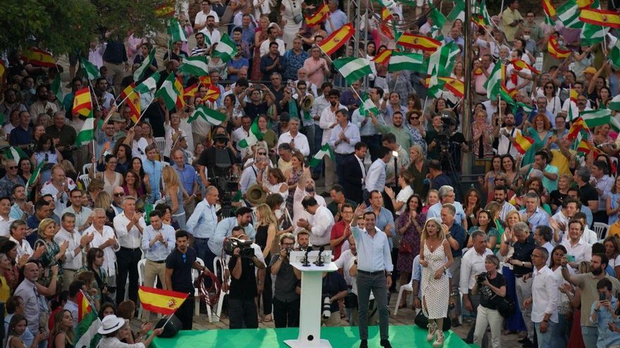 Andalucía clausura una campaña electoral marcada por la sombra de un Gobierno de Moreno con Vox