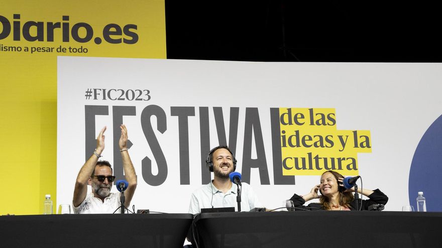 'Un tema Al Día' en directo desde A Coruña