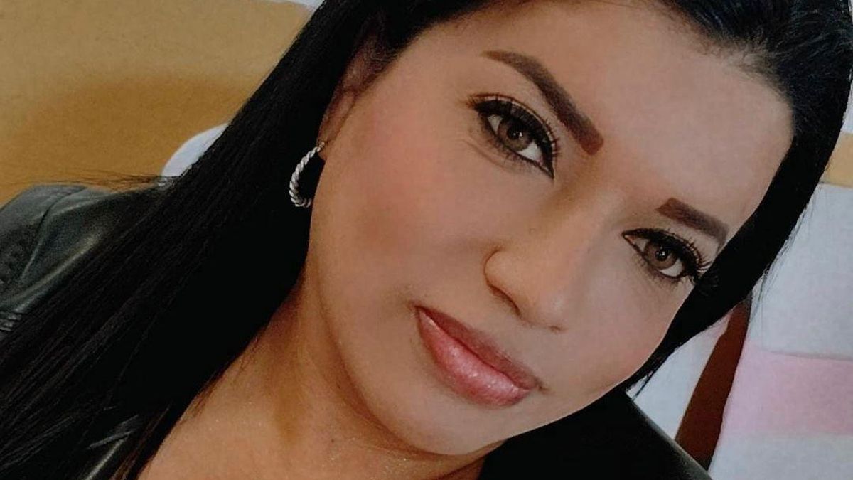 Laura Johana, natural de Colombia. Vivió varios años en Chile hasta que llegó a
España en 2024.