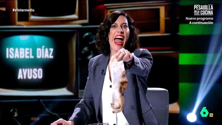 Cristina Gallego como Isabel Díaz Ayuso en 'El Intermedio'