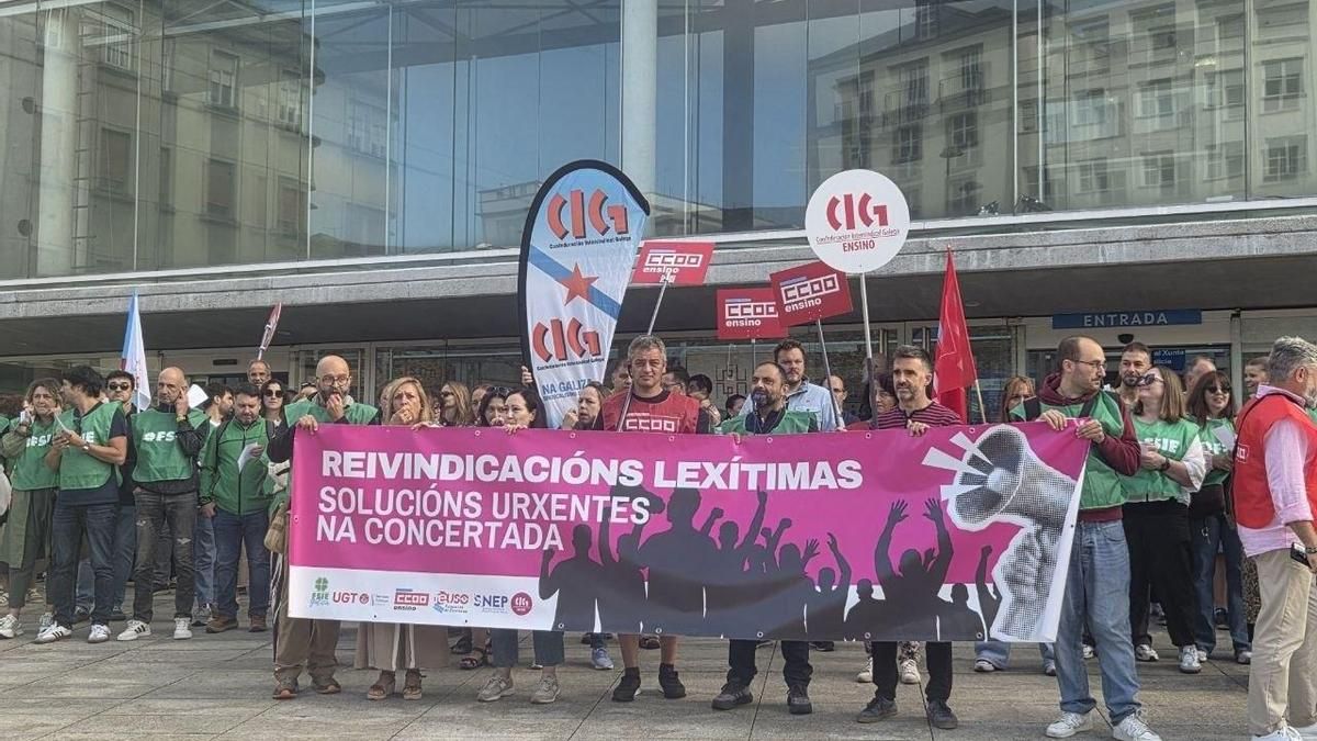 Los sindicatos sitúan en el 60% la participación en la huelga de la enseñanza concertada en el inicio del curso en Galicia