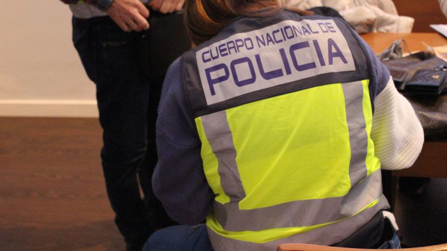 Detenida en Oviedo por concertar matrimonios de conveniencia a ecuatorianos sin papeles en España