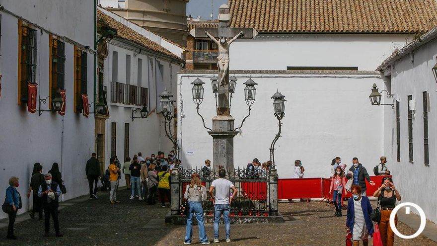 Veneración a Nuestro Padre Jesús de Humildad y Paciencia y Nuestra Señora de Paz y Esperanza