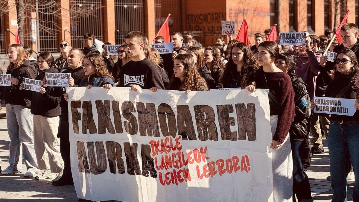 Movilización de GKS en el campus de Vitoria por el acto de Vox