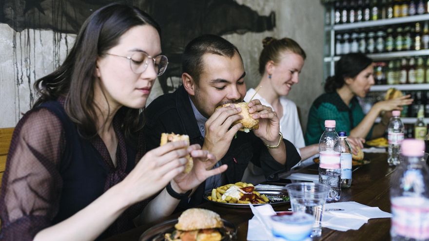 Por qué una dieta poco saludable aumenta el riesgo de desarrollar depresión