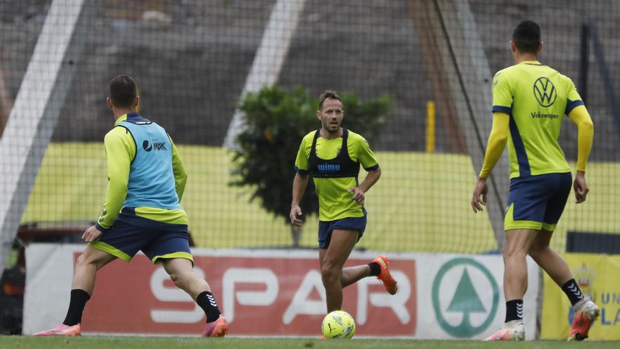 La UD Las Palmas busca seguir escalando posiciones frente a un Real Zaragoza muy necesitado de la victoria
