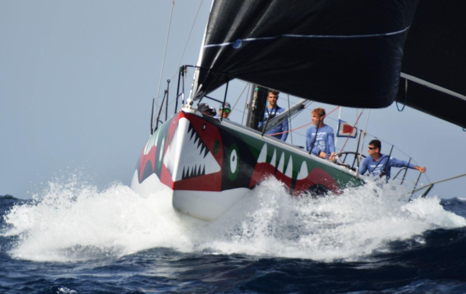 Sorcery, con  impronta de Manrique, muerde rumbo hacia Arrecife.
