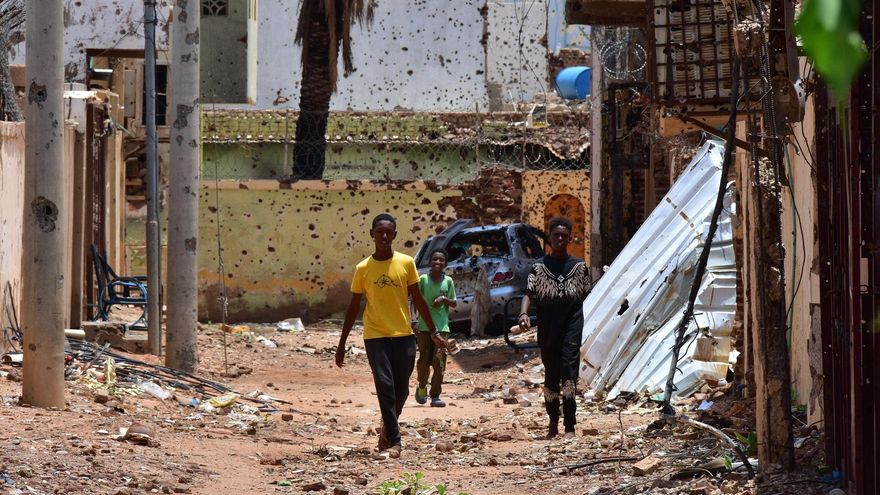 Dos años de guerra en Sudán desembocan en la peor crisis de desplazamiento y hambre del mundo