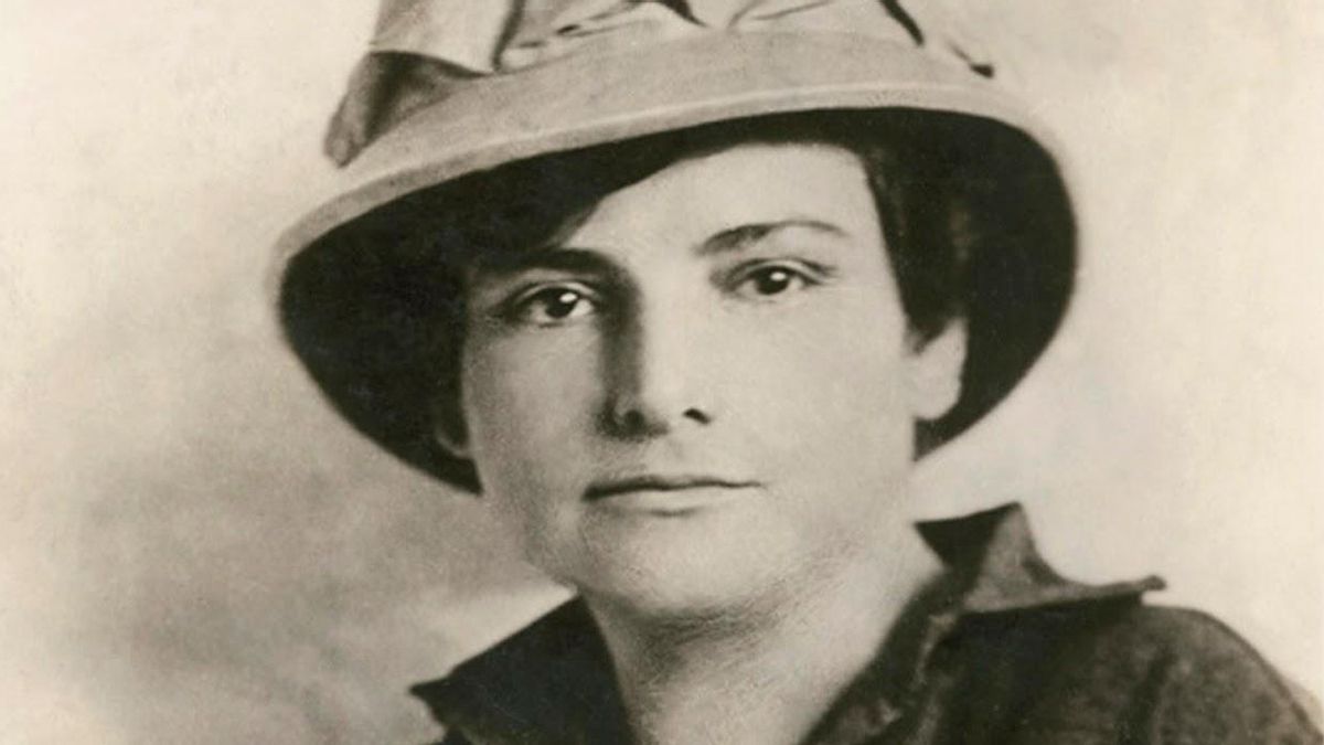 Nacida en 1875, esta exploradora y escritora es considerada una de las mujeres pioneras de la fotografía de naturaleza