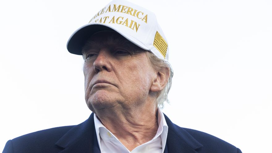 Trump se pica por las encuestas que le sitúan como el presidente peor valorado: "Mienten, son el enemigo del pueblo"