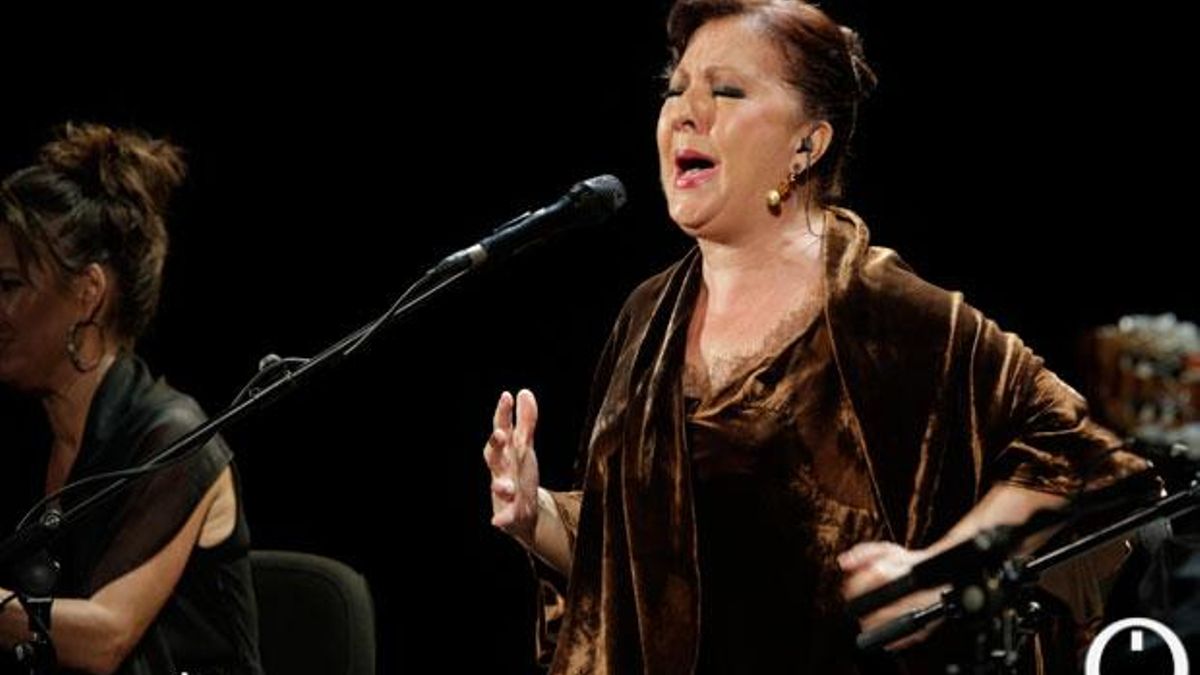 Carmen Linares en el concierto inaugural de Cosmopoética - FOTO: LOLA ARAQUE