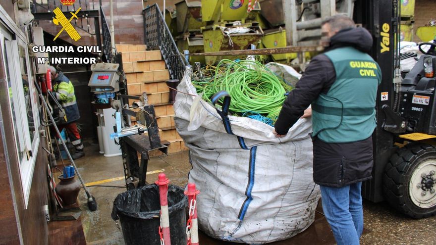 Nueve detenidos y ocho investigados por robar 1.569 kilos de cobre en Ávila y Valladolid que vendían en Madrid