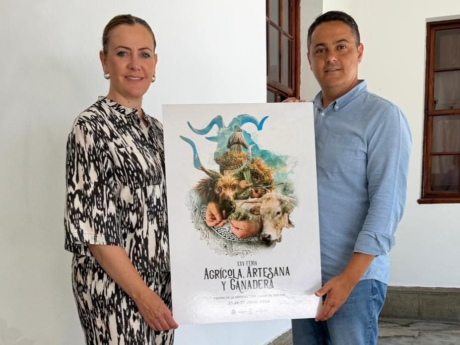 Presentación de la  Feria Agrícola, Artesana y Ganadera.