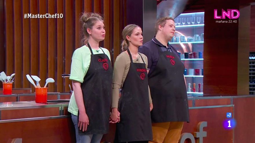 'Masterchef 10' expulsó a uno de los más flojos y algunos aspirantes denunciaron "favoritismos" de los jueces