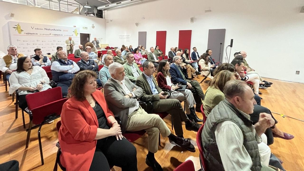 Asistentes a NaturAceite 2025 en Mora (Toledo)